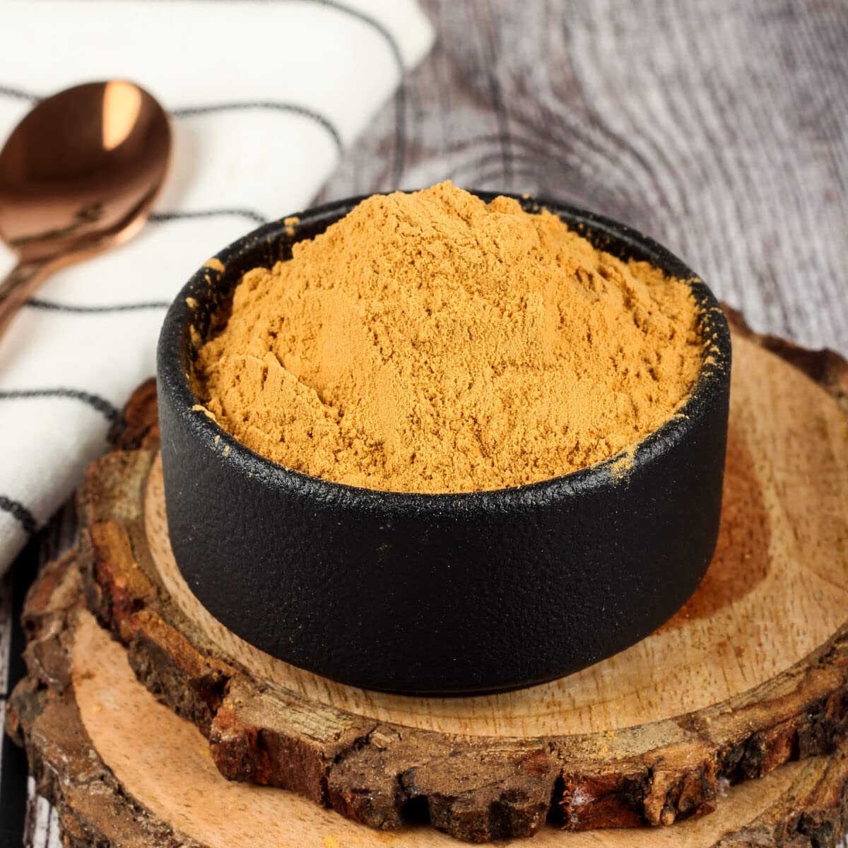 Yellow spice powder
